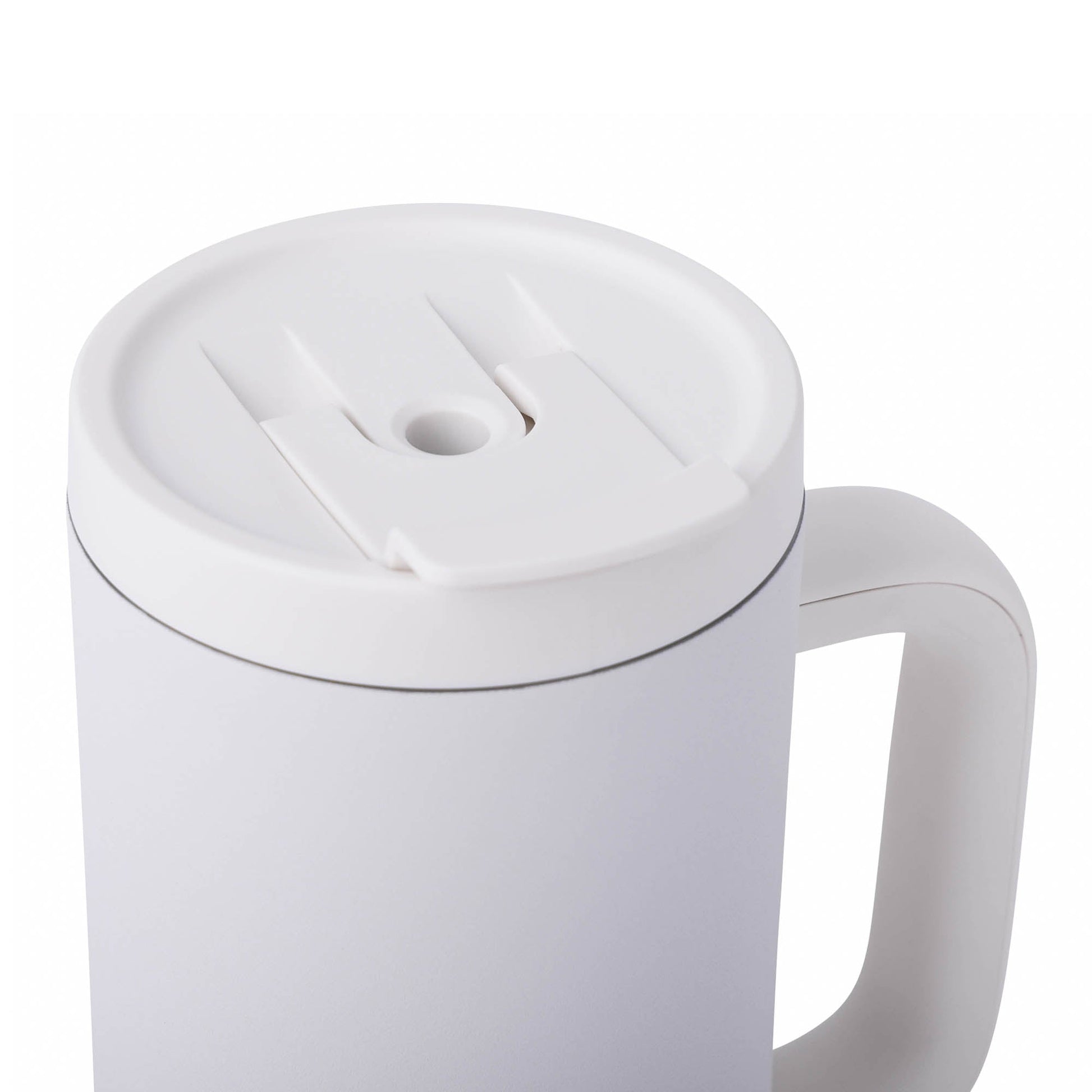 40-oz-leisure-tumbler-f8 CoreHome_MannaHydration_Whites_Raw-42.jpg