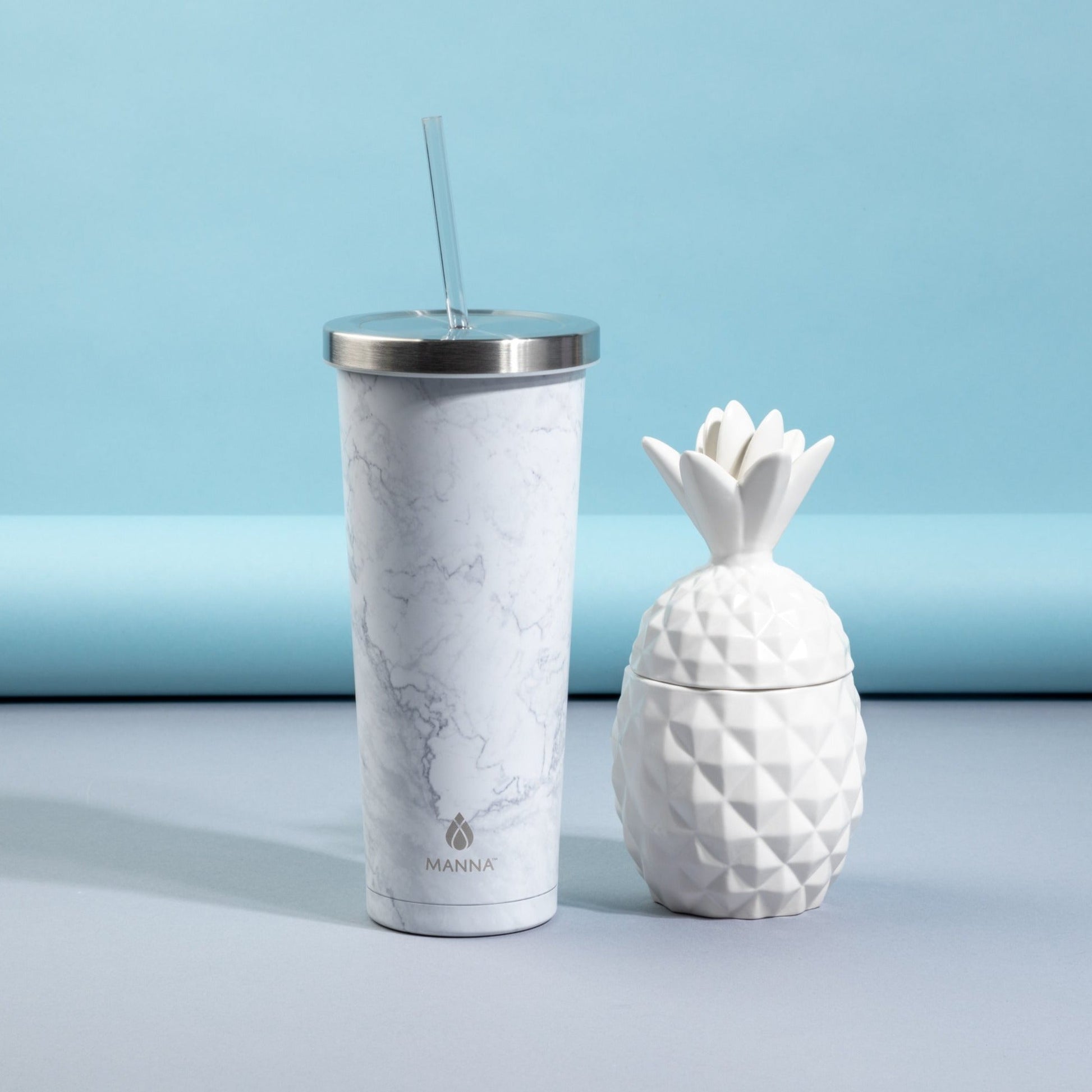 24-oz-marble-chilly-tumbler-y8 MAN_Website_Chilly_Tumbler_L_07.jpg